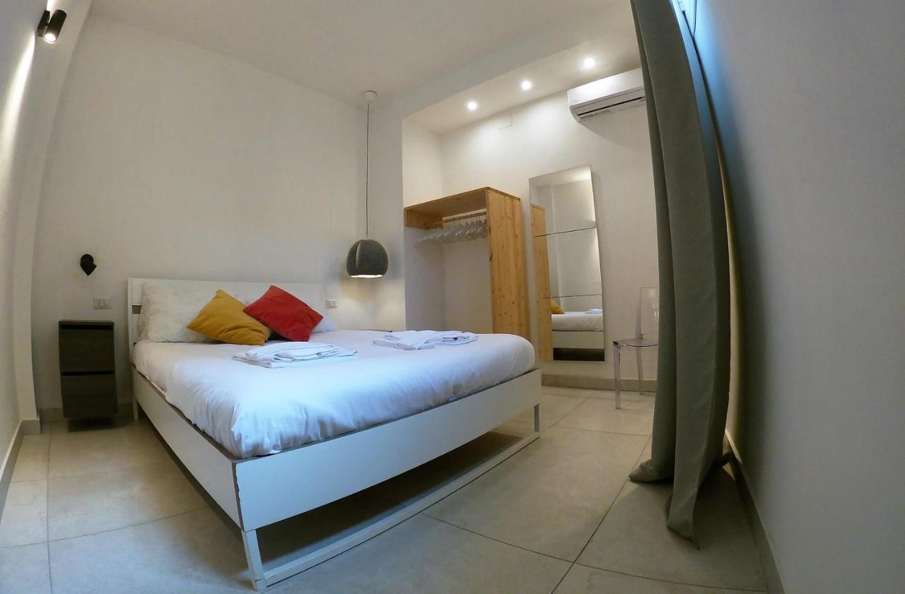 Casa Abbatuzzu Apartman Acireale Kültér fotó