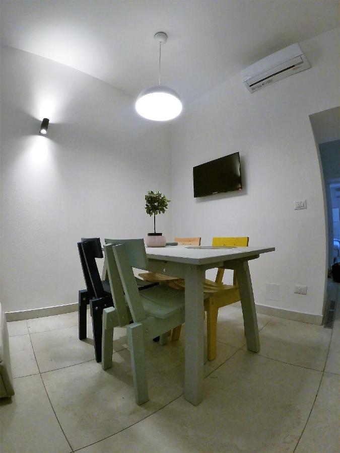 Casa Abbatuzzu Apartman Acireale Kültér fotó
